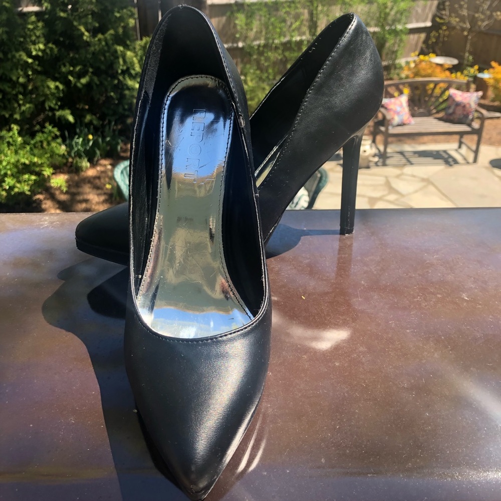 Report ‘Tashi’ pointed toe High Heel Shoes